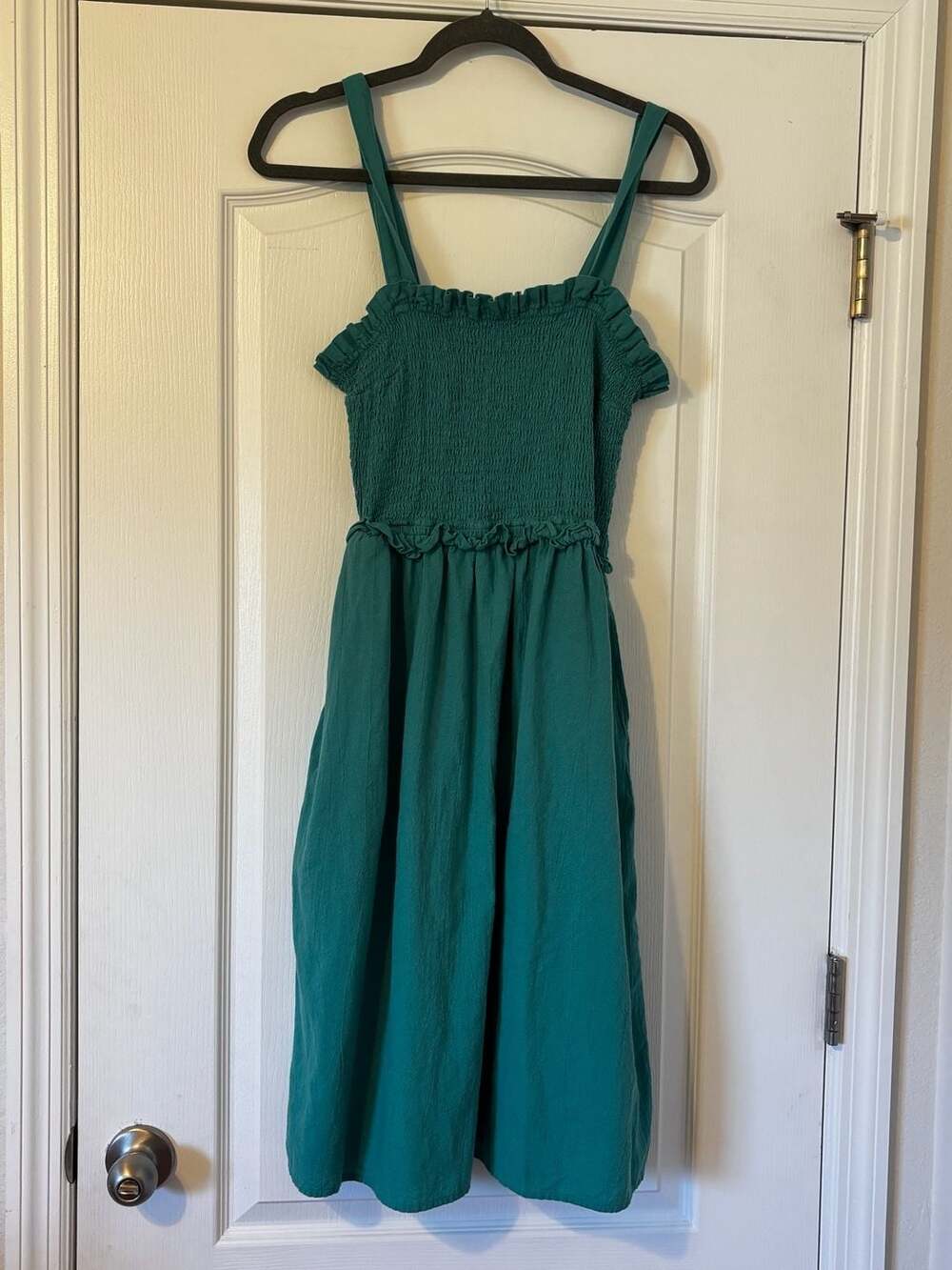 a.n.a a new approach Teal Smocked Bodice Midi Dress with Pockets Size M